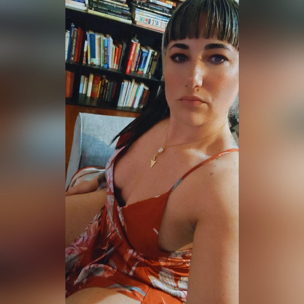Meet your Posher, Pamela